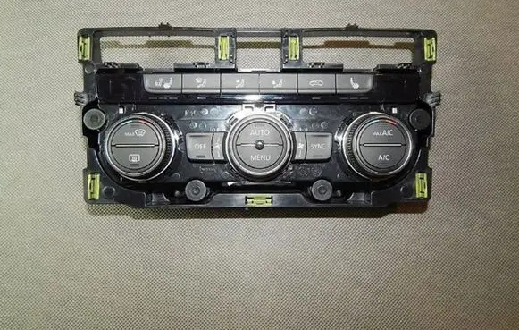 Volkswagen Golf Sportsvan Climate control unit 5G1907044M