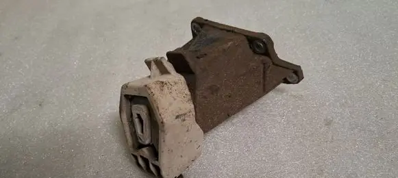 Audi 100 S4 C4 Gearbox mounting bracket 4A0399114G