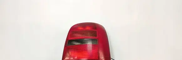 Volkswagen PASSAT B5 Rear/tail lights