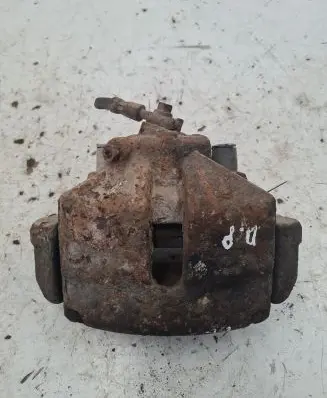 Volkswagen PASSAT B6 Front brake caliper
