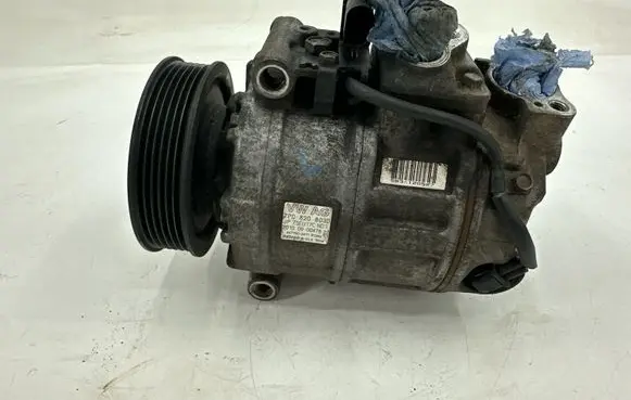 Volkswagen Touareg II Air conditioning (A/C) compressor (pump) 7P0820803D