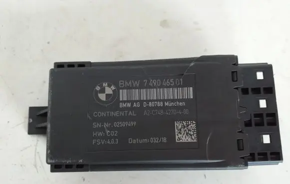 BMW 3 G20 G21 Seat heating relay 7490465