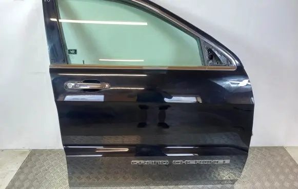 Jeep Grand Cherokee Front door