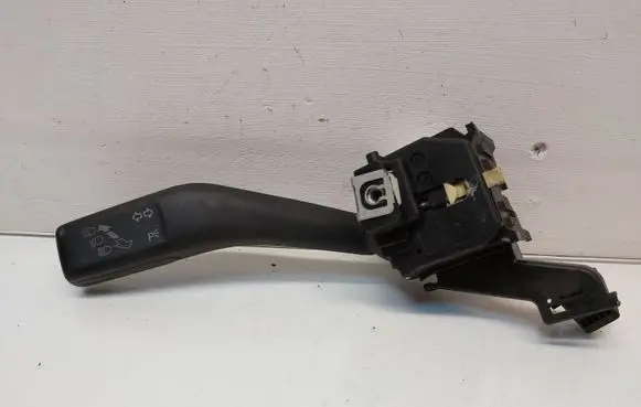 Volkswagen PASSAT B6 Indicator stalk 1K0953513E
