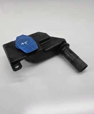 Audi A5 8T 8F Windshield washer fluid reservoir/tank 8T2955463B