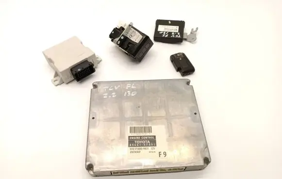 Engine ECU kit and lock set