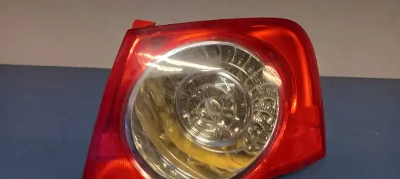 Volkswagen PASSAT B6 Rear/tail lights 275702