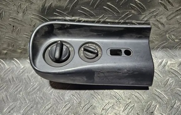 Ford Mondeo MK I Light switch 93BG10B838AAW