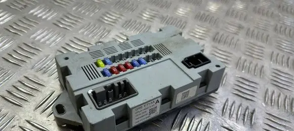 Land Rover Discovery Sport Fuse module CPLA14Q073AA