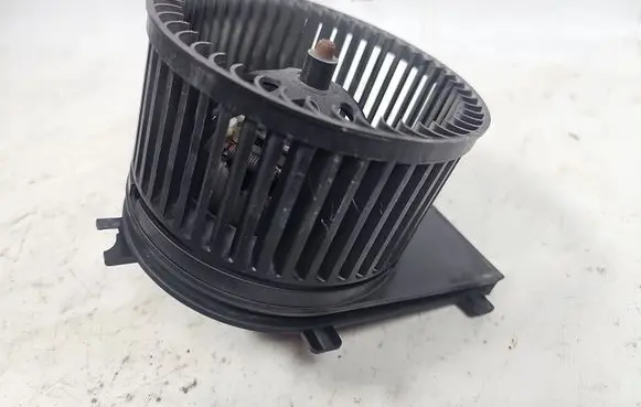 Audi A3 S3 8L Heater fan/blower 1J1819021B F657877G