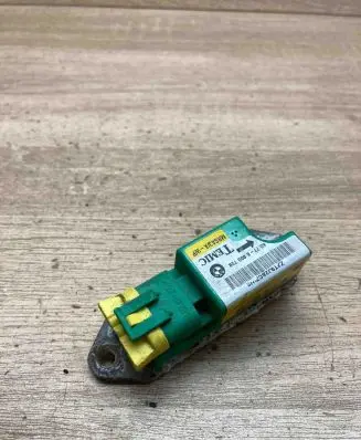 BMW 5 E39 Airbag deployment crash/impact sensor 6900728