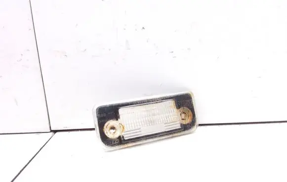 Volkswagen PASSAT B3 Number plate light 144889 E10022915