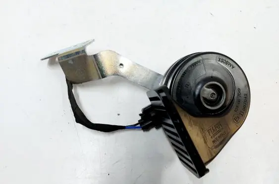 Volvo XC40 Horn signal 32285909