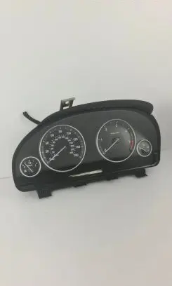 BMW 5 F10 F11 Speedometer (instrument cluster) 9265181