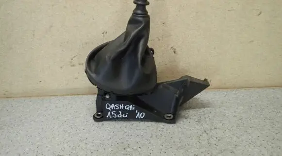 Nissan Qashqai Gear shifter/selector 