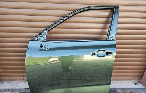 Toyota Highlander XU70 Front door 
