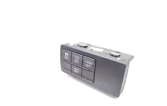 Mazda 3 III Traction control (ASR) switch GKM266170A 713324T3