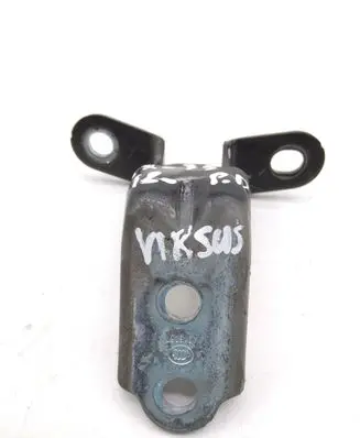 Hyundai ix35 Front door upper hinge