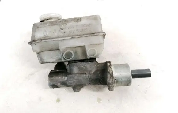 Renault Espace III Master brake cylinder 7700823487 7700823486