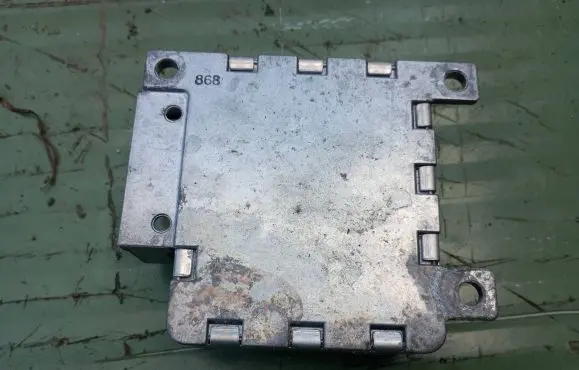 Audi A4 S4 B5 8D Airbag control unit/module 8A0959655C 96T3331 0285001038