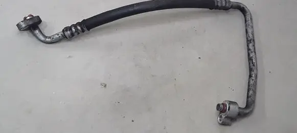 Ford Focus C-MAX Air conditioning (A/C) pipe/hose