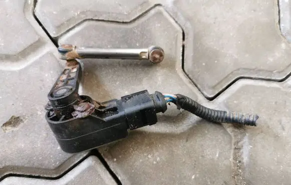 Renault Laguna II Front ABS sensor wiring 42121000 173299