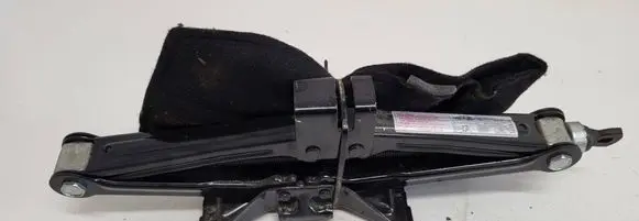 Hyundai ix35 Lift Jack 120918