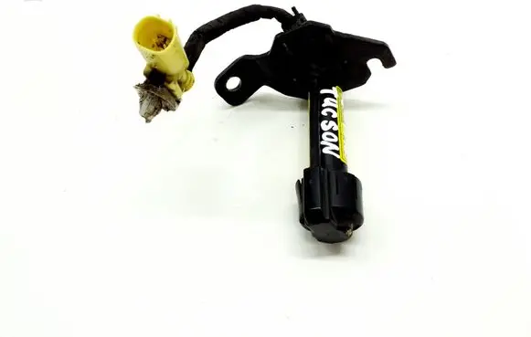 Hyundai Tucson TL Bonnet Pedestrian Airbag Actuator 