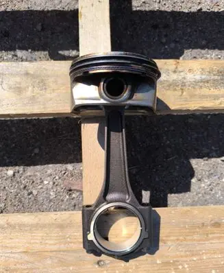 Dodge RAM Piston with connecting rod 248ACA 99L22 S861