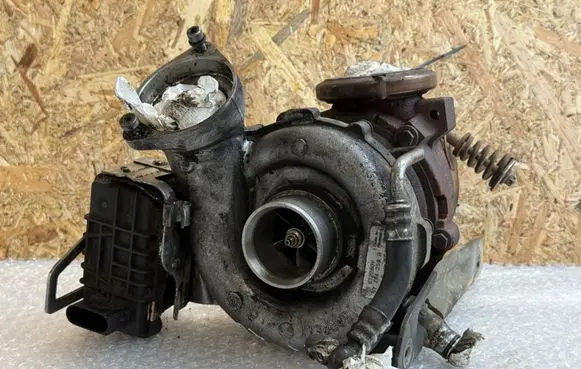 BMW 5 E60 E61 Turbo GT2260V GT2260VK 7794259