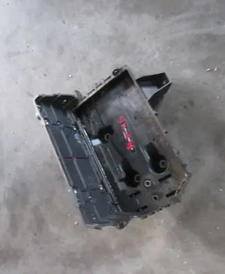 MG ZS Battery box tray 10477834