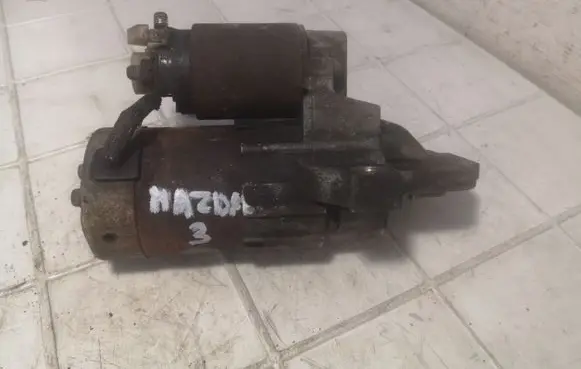 Mazda 3 I Starter motor M000T87681