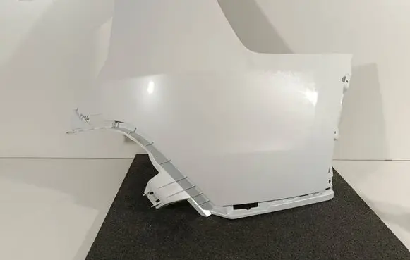 Tesla Model Y Juniper Rear bumper corner part panel trim
