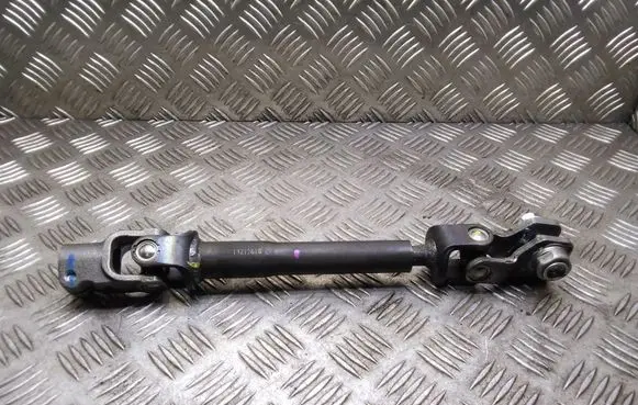 Nissan Qashqai+2 Steering column universal joint