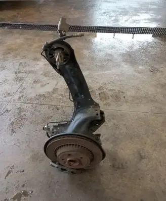 Volvo XC60 Rear wheel hub spindle/knuckle 7G915A968VAE