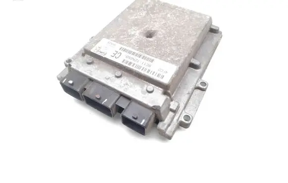 Ford Transit Engine control unit/module 8C11-12A650-CE 4FCD