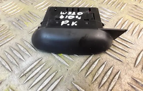 Mercedes-Benz S W220 Parking PDC sensor display screen 0005428823 A0005428823