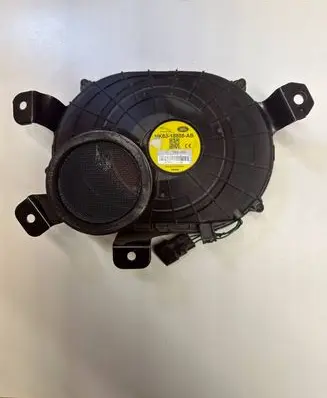 Land Rover Range Rover Velar Subwoofer speaker hk8318808ab