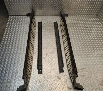 Mercedes-Benz ML W164 sill trim set (inner) 
