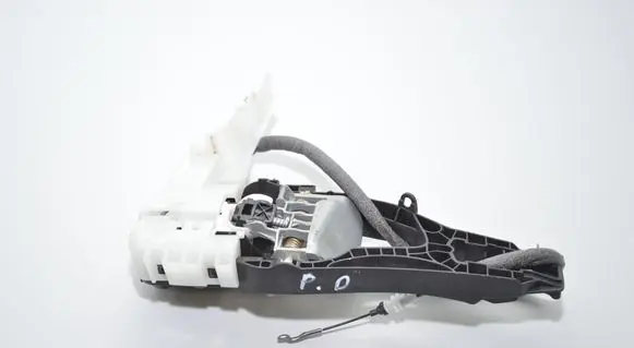 BMW 7 G11 G12 Front door exterior handle/bracket 7377242