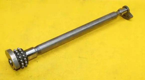 Mercedes-Benz ML W164 Oil pump balance shaft 6420300172