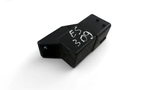 Peugeot 208 Other relay 9803299780