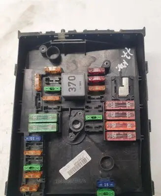 Skoda Octavia Mk2 (1Z) Fuse module 1K0937125A 017183071