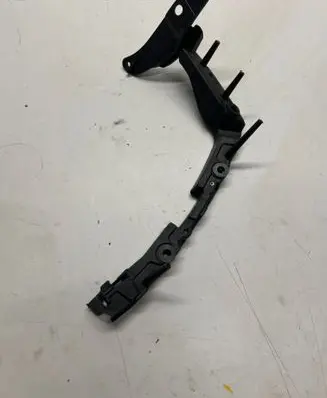 Chevrolet Camaro Front bumper mounting bracket 3402