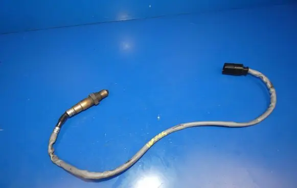 Mercedes-Benz B W246 W242 Lambda probe sensor A0075425118