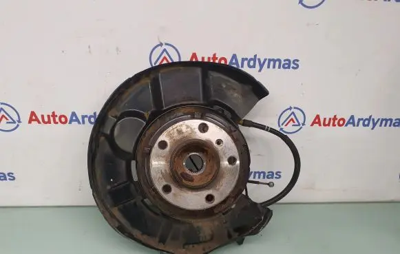 BMW 4 F36 Gran coupe Rear wheel hub spindle/knuckle 6797508 33326797508