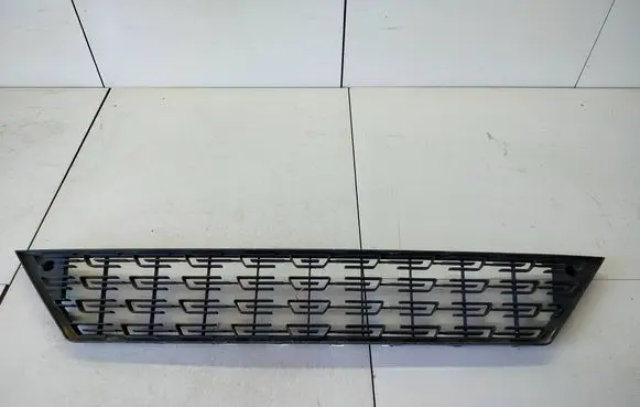 Seat Leon (5F) Front bumper lower grill 5F0853667G