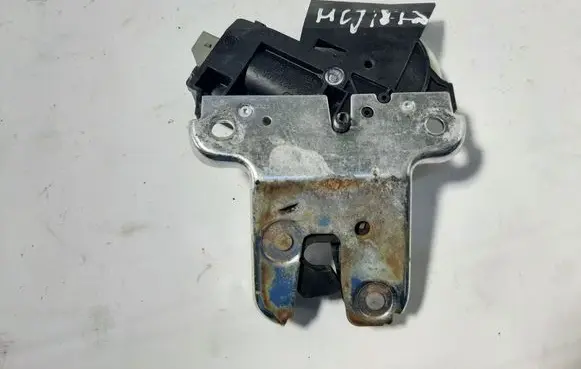 Audi A4 S4 B8 8K Tailgate/trunk/boot lock/catch/latch 4F5827505D