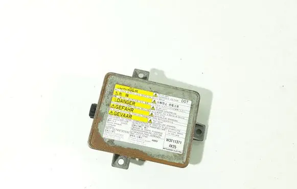 Mazda 3 I Headlight ballast module Xenon W3T11371