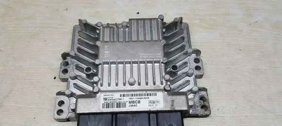 Ford Focus Engine control unit/module 7M5112A650BCB 5WS40778BT